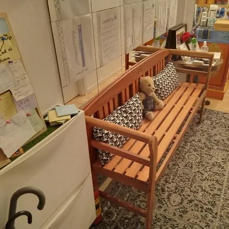 בית הארחה Floris *