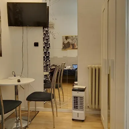 בית הארחה Floris מילאנו