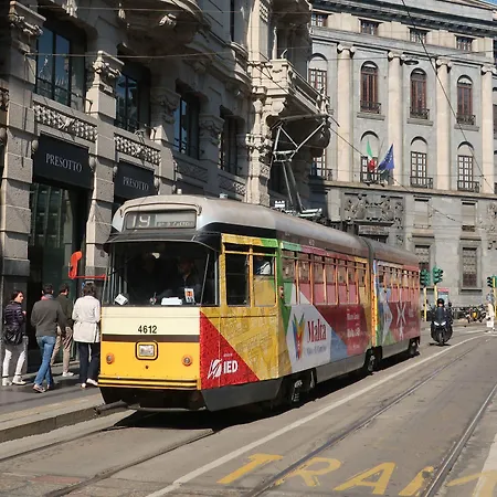 Floris בית הארחה