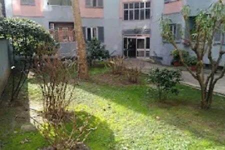 Guest house Floris Milan