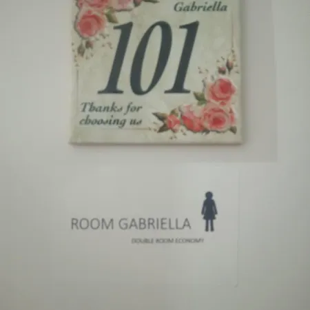 Floris Guest house *